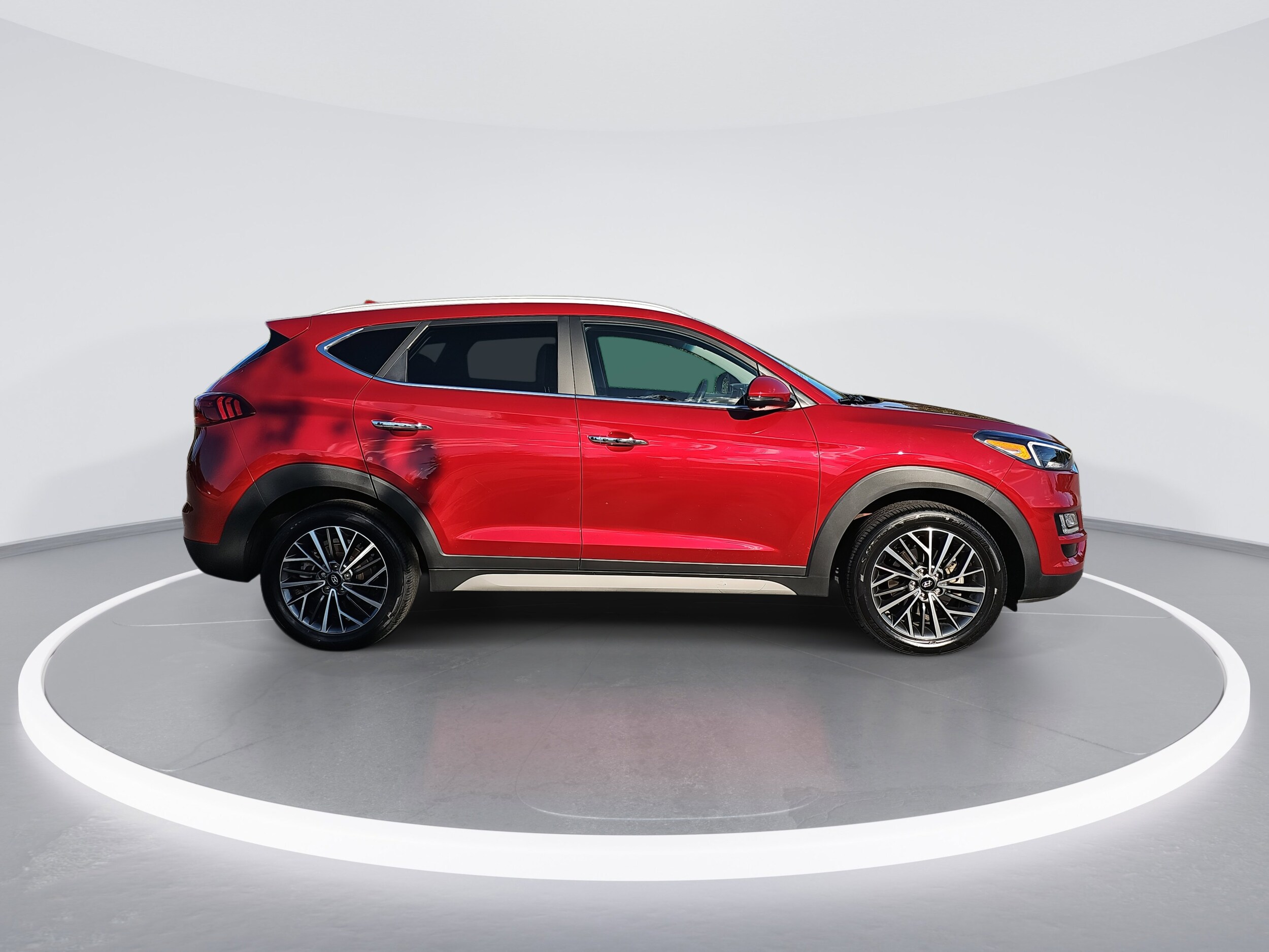 2021 Hyundai Tucson Limited photo 2