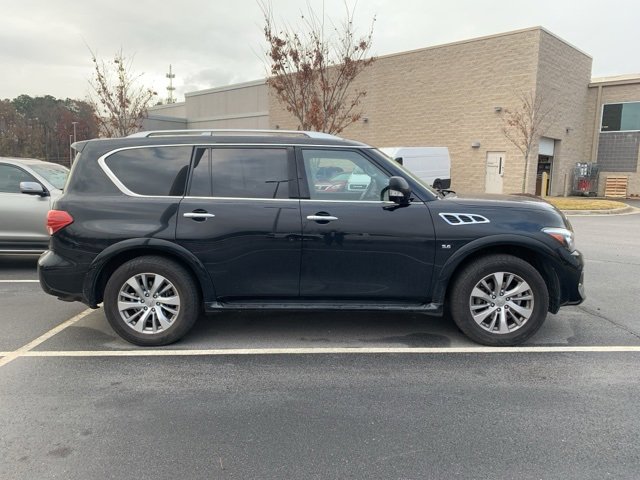 2017 Infiniti QX80 photo 4