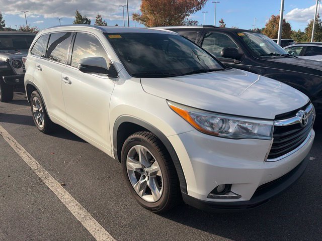 Used 2016 Toyota Highlander Limited V6 SUV