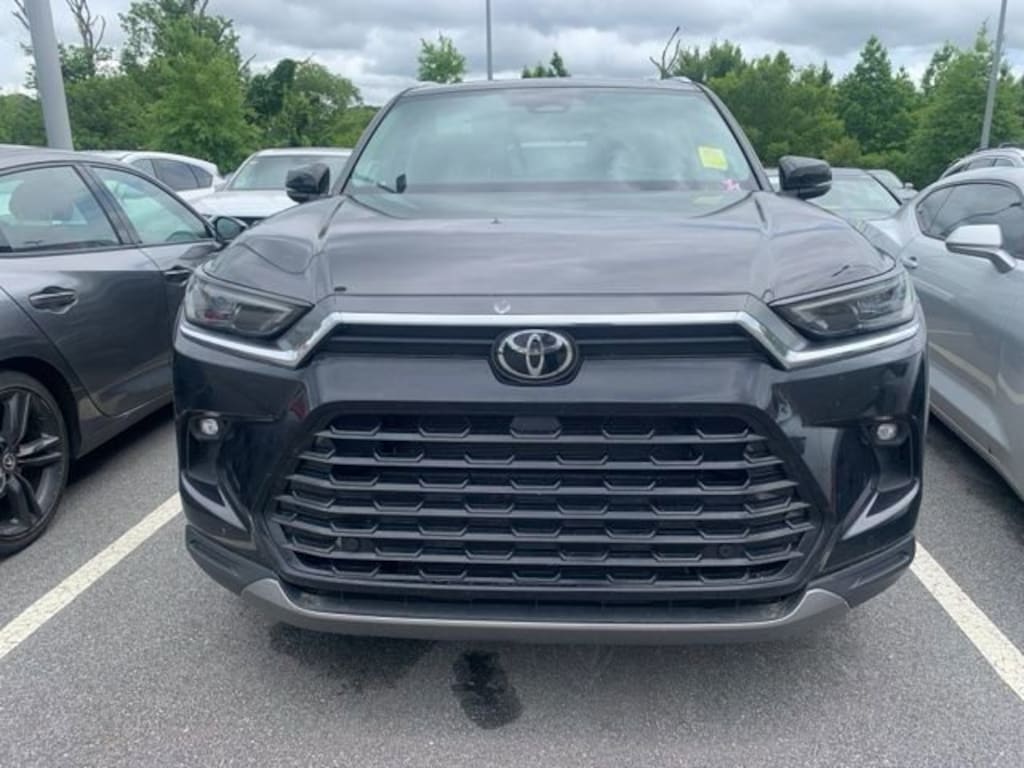Used 2024 Toyota Grand Highlander Limited SUV