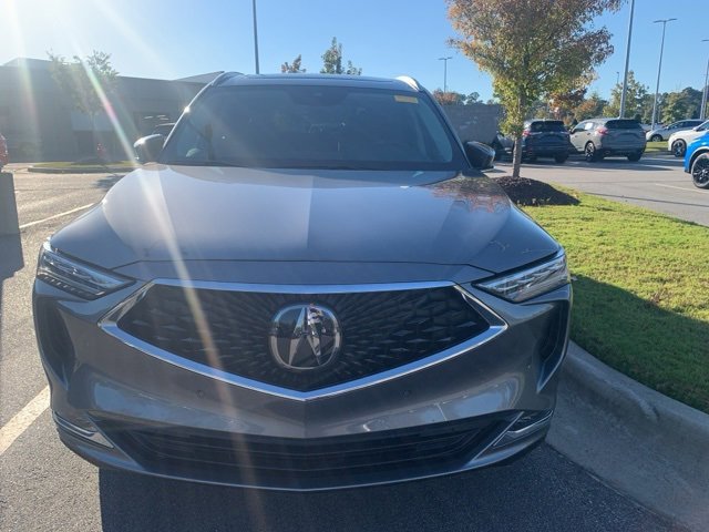 2023 Acura MDX SH-AWD Advance photo 2
