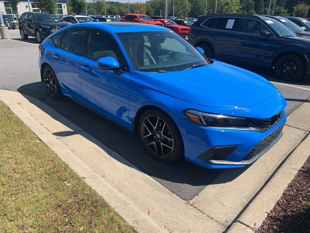 2022 Honda Civic Sport Touring Hatchback photo 2