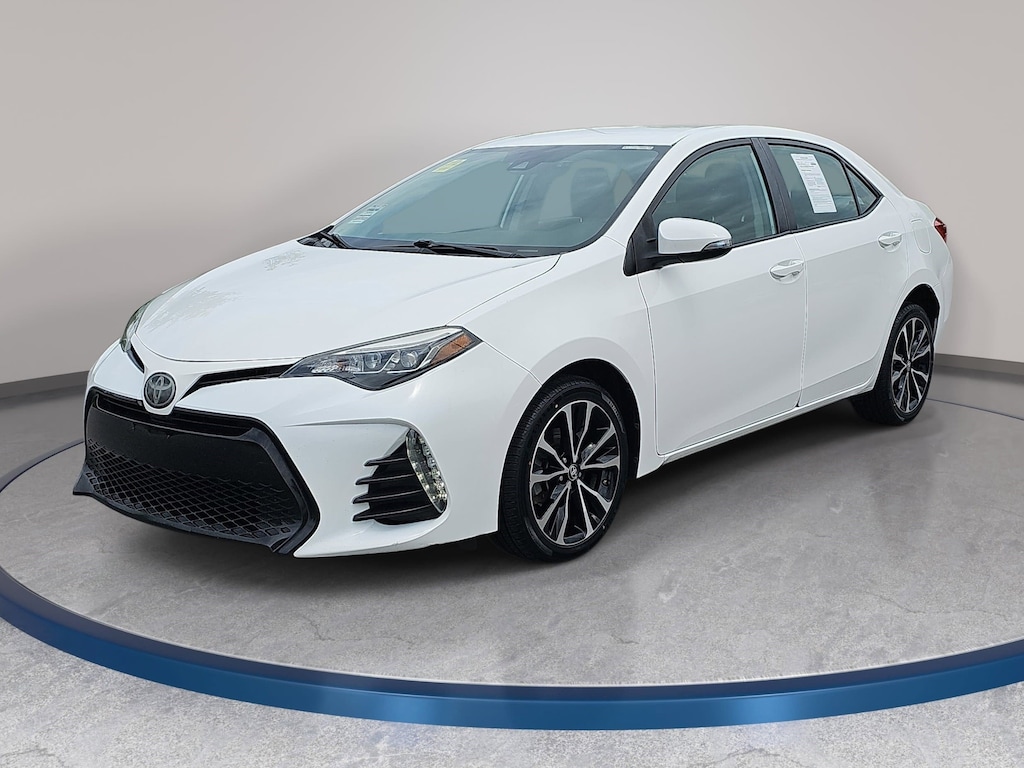 Used 2019 Toyota Corolla SE Sedan