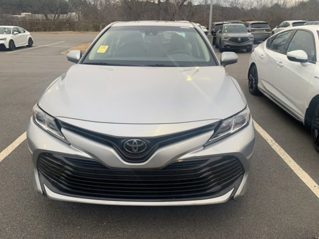 Used 2018 Toyota Camry LE Sedan