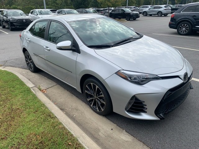 2019 Toyota Corolla SE photo 3