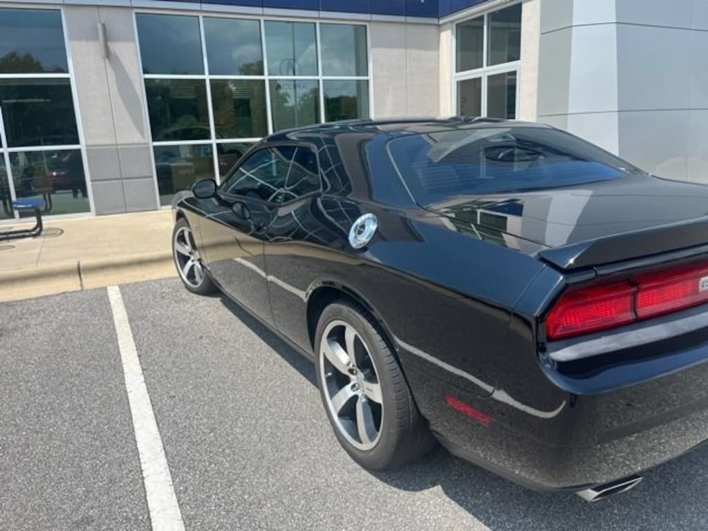 Used 2012 Dodge Challenger SRT8 392 Coupe