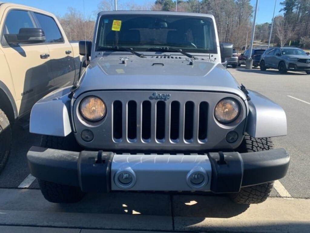 Used 2015 Jeep Wrangler Unlimited Sahara 4x4 SUV
