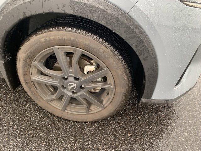 2024 Nissan Kicks SR photo 4