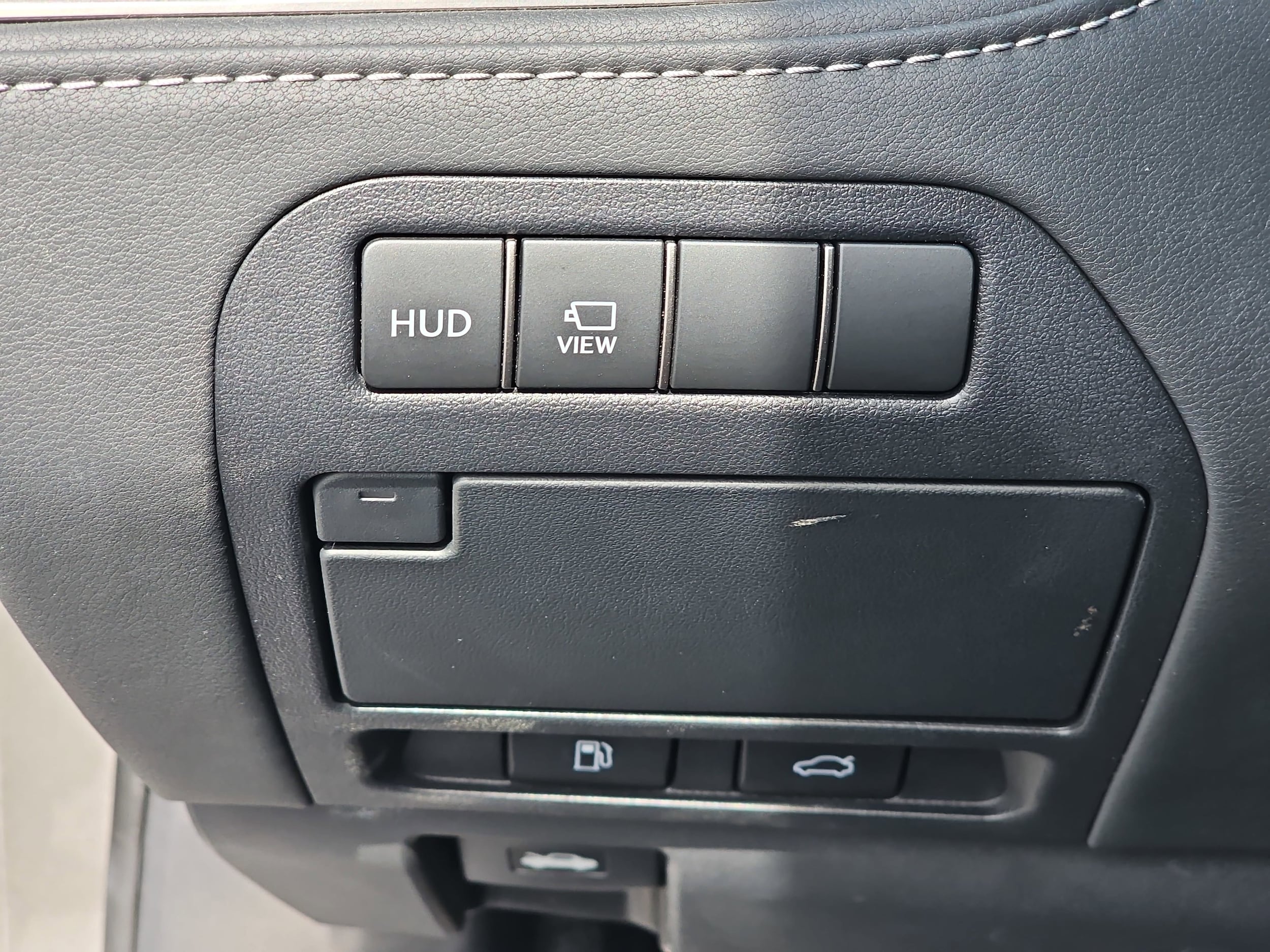 2022 Lexus LS Base - Photo 23