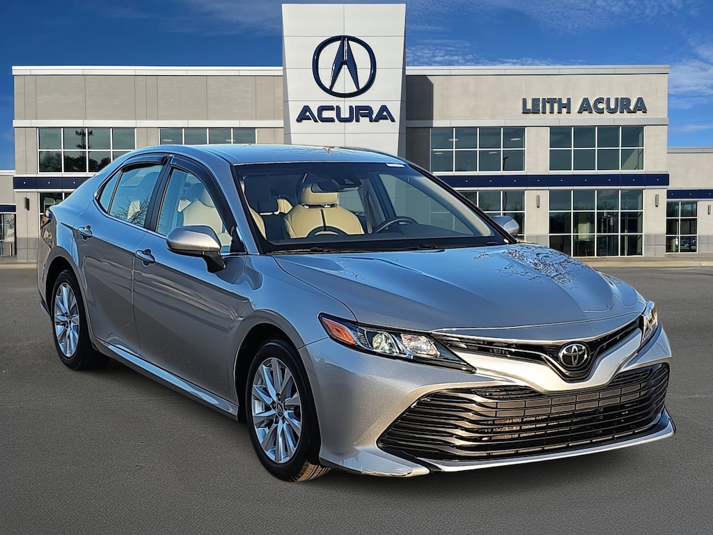 Used 2018 Toyota Camry LE Sedan