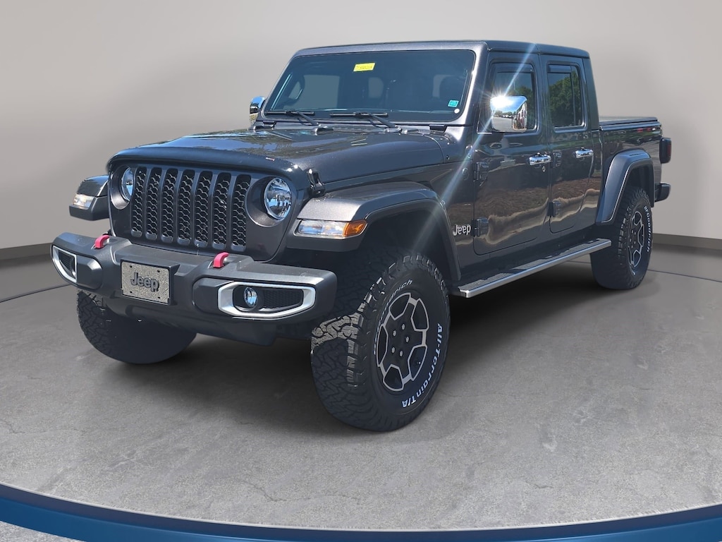 Used 2023 Jeep Gladiator Sport Truck Crew Cab