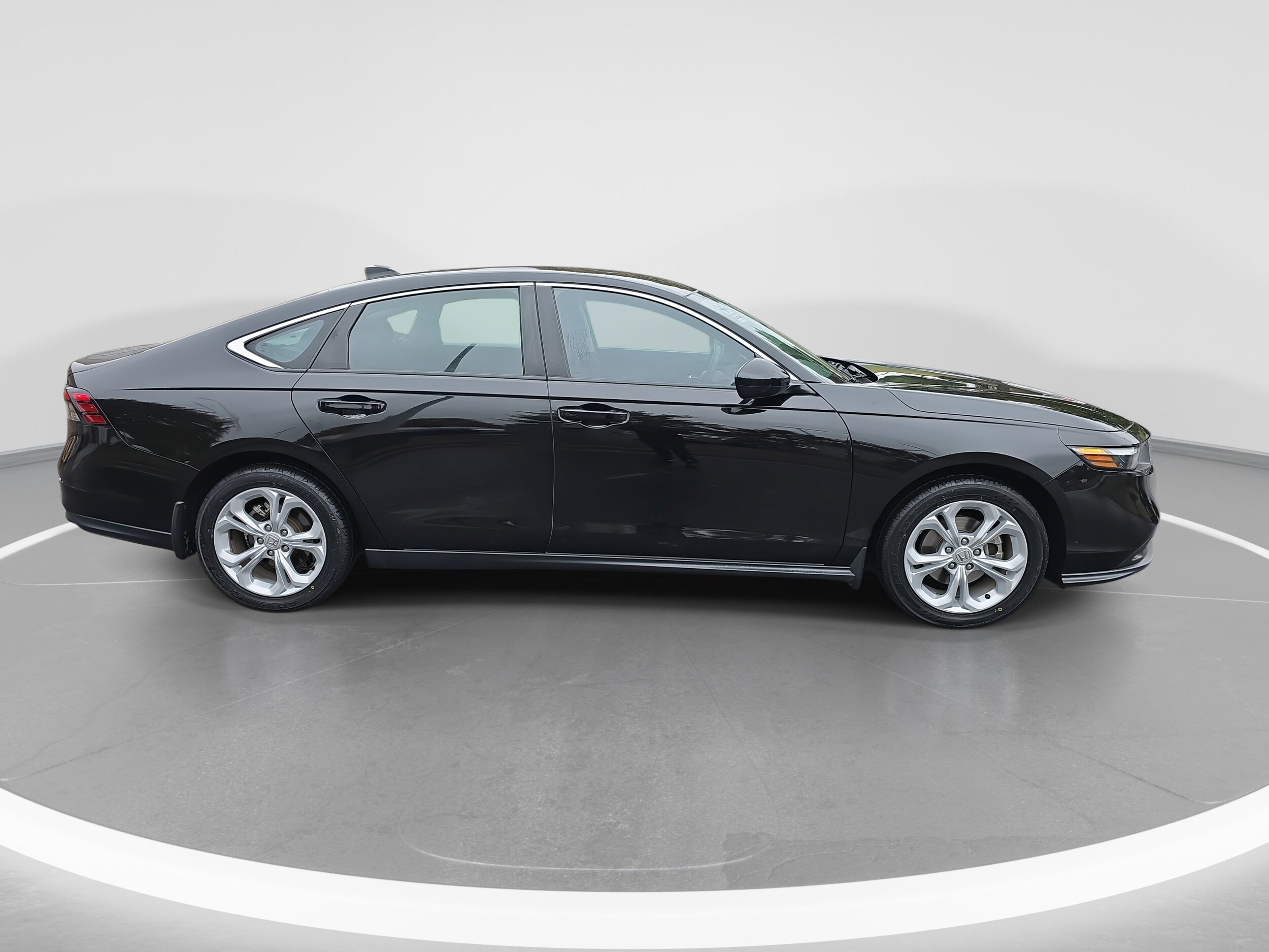 2024 Honda Accord LX photo 3