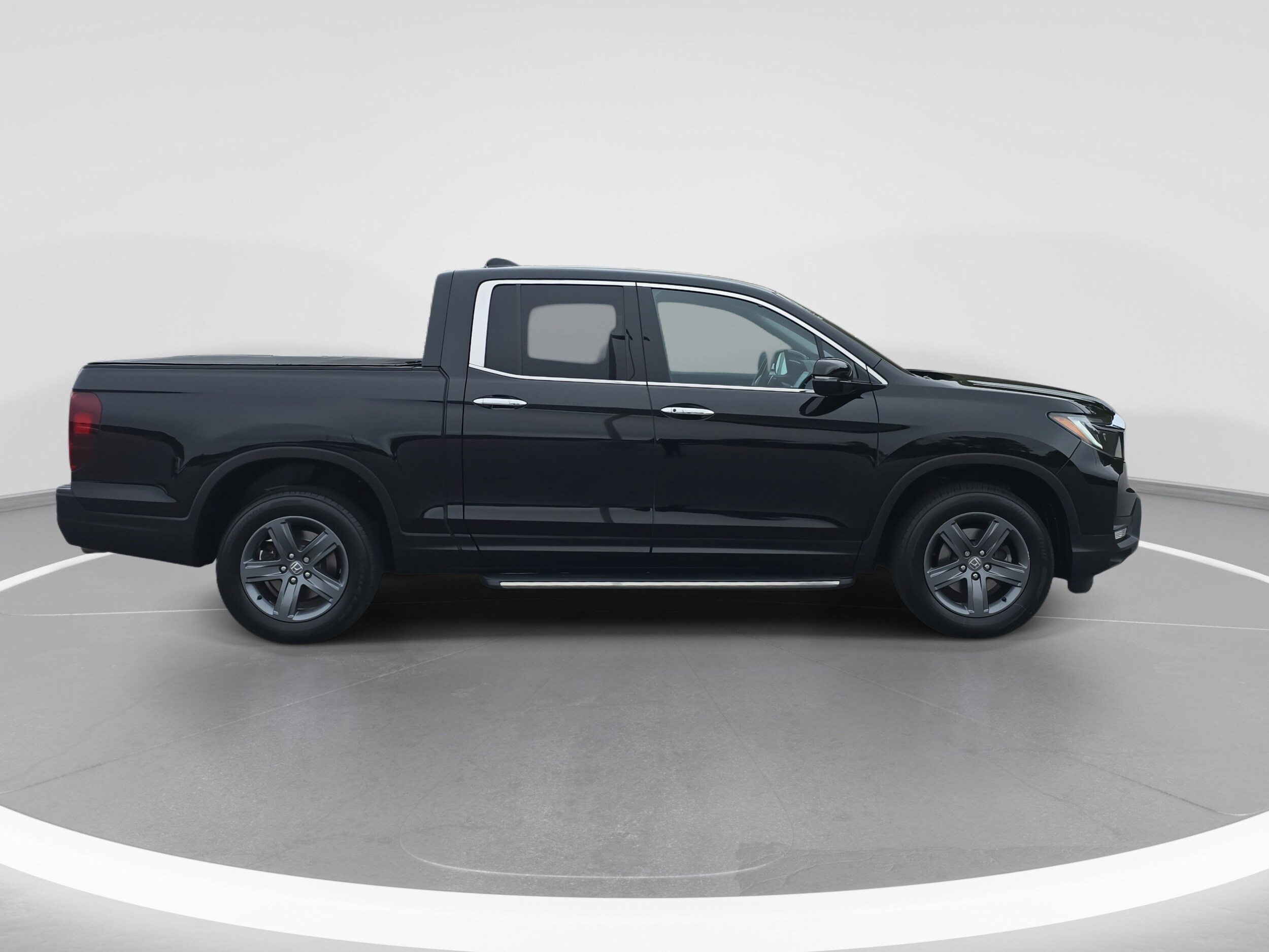 2022 Honda Ridgeline RTL-E photo 4