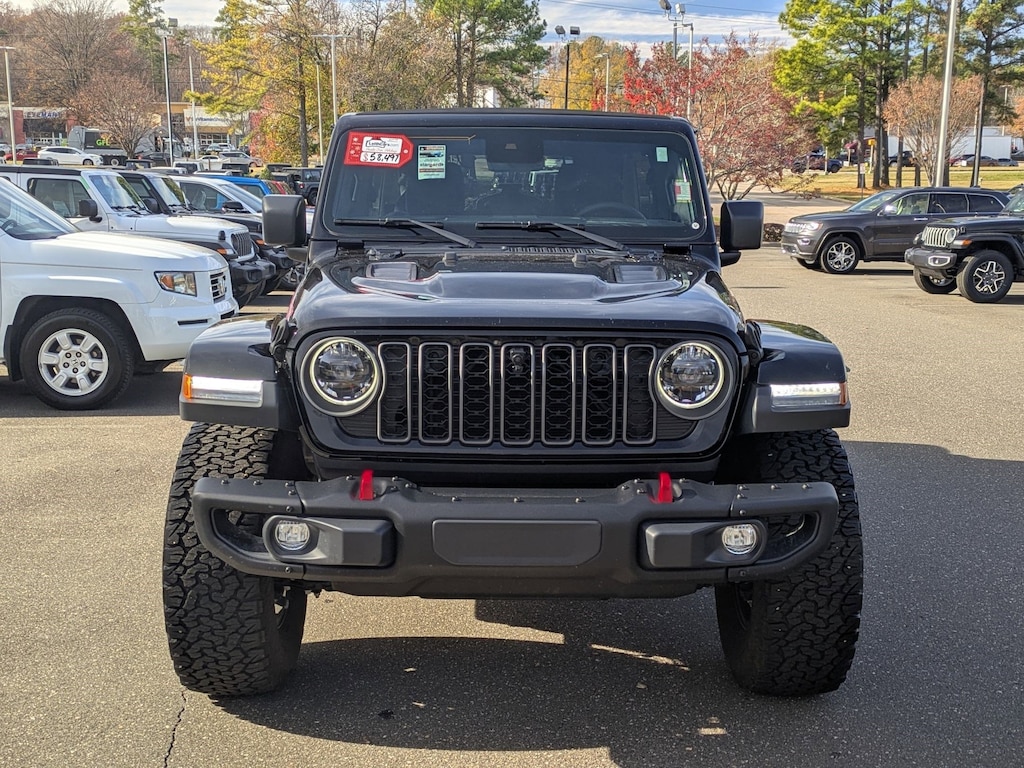 Used 2025 Jeep Wrangler Rubicon SUV