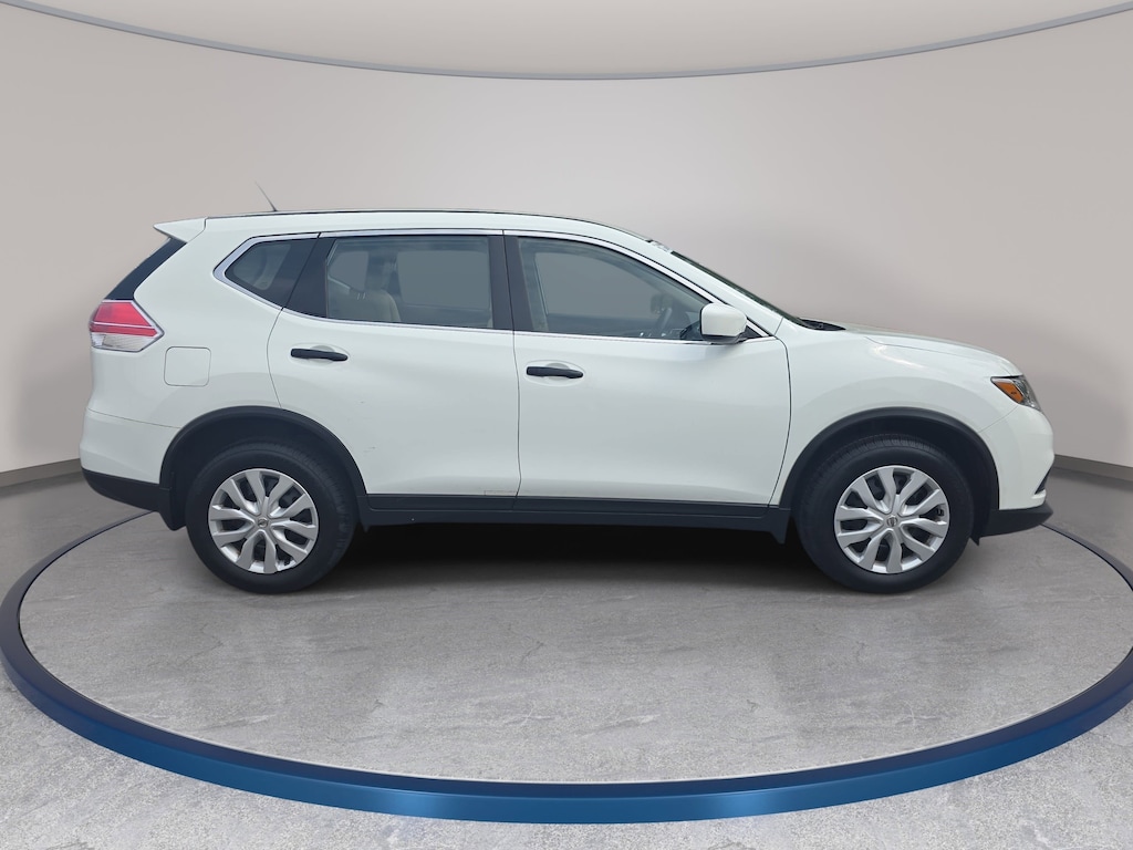 Used 2016 Nissan Rogue S SUV