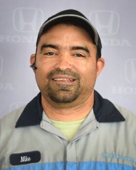 Staff member Mike Reed from ID_47580541306c