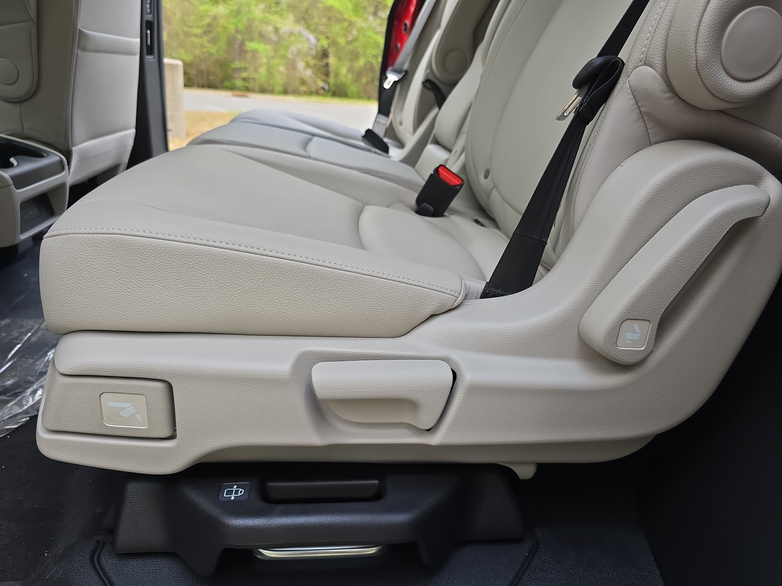 2026 Honda Odyssey EX-L - Photo 13