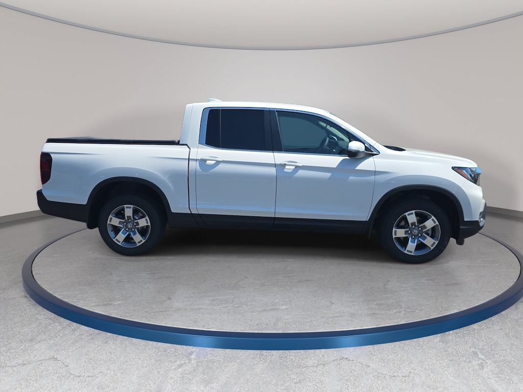 New 2026 Honda Ridgeline RTL Truck Crew Cab