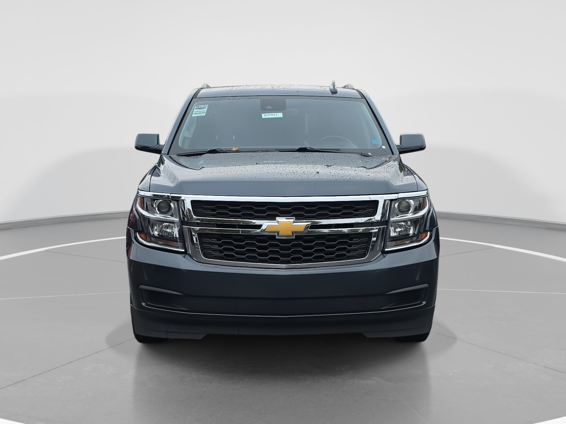 2020 Chevrolet Tahoe LS photo 2