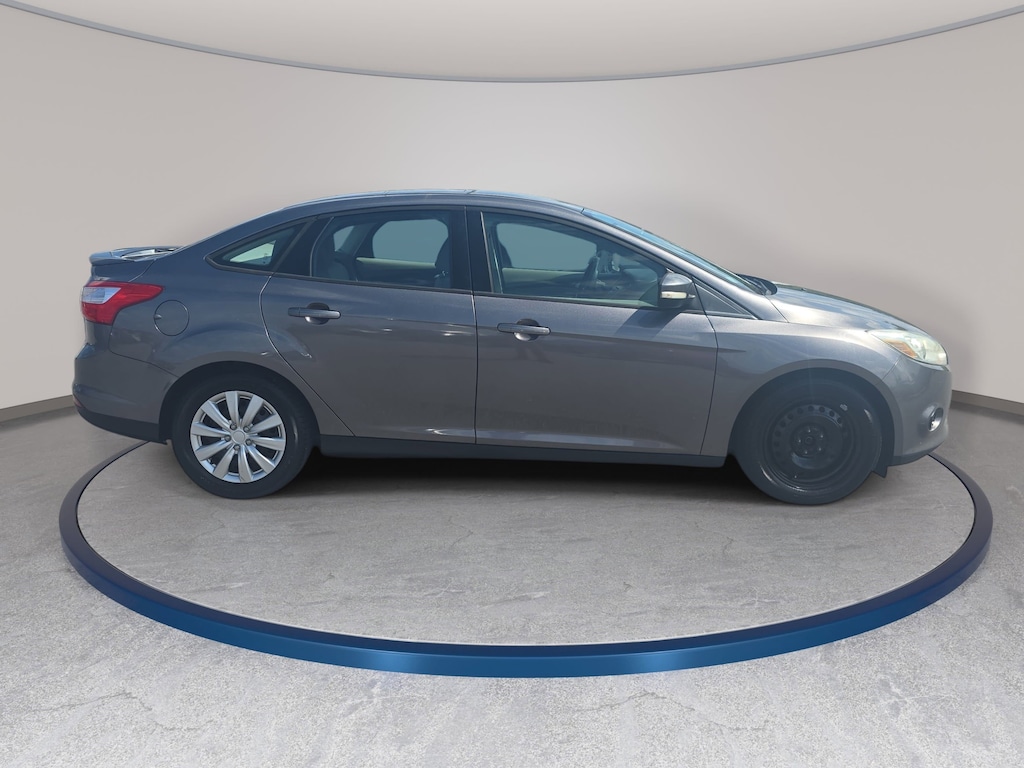 Used 2014 Ford Focus SE Sedan