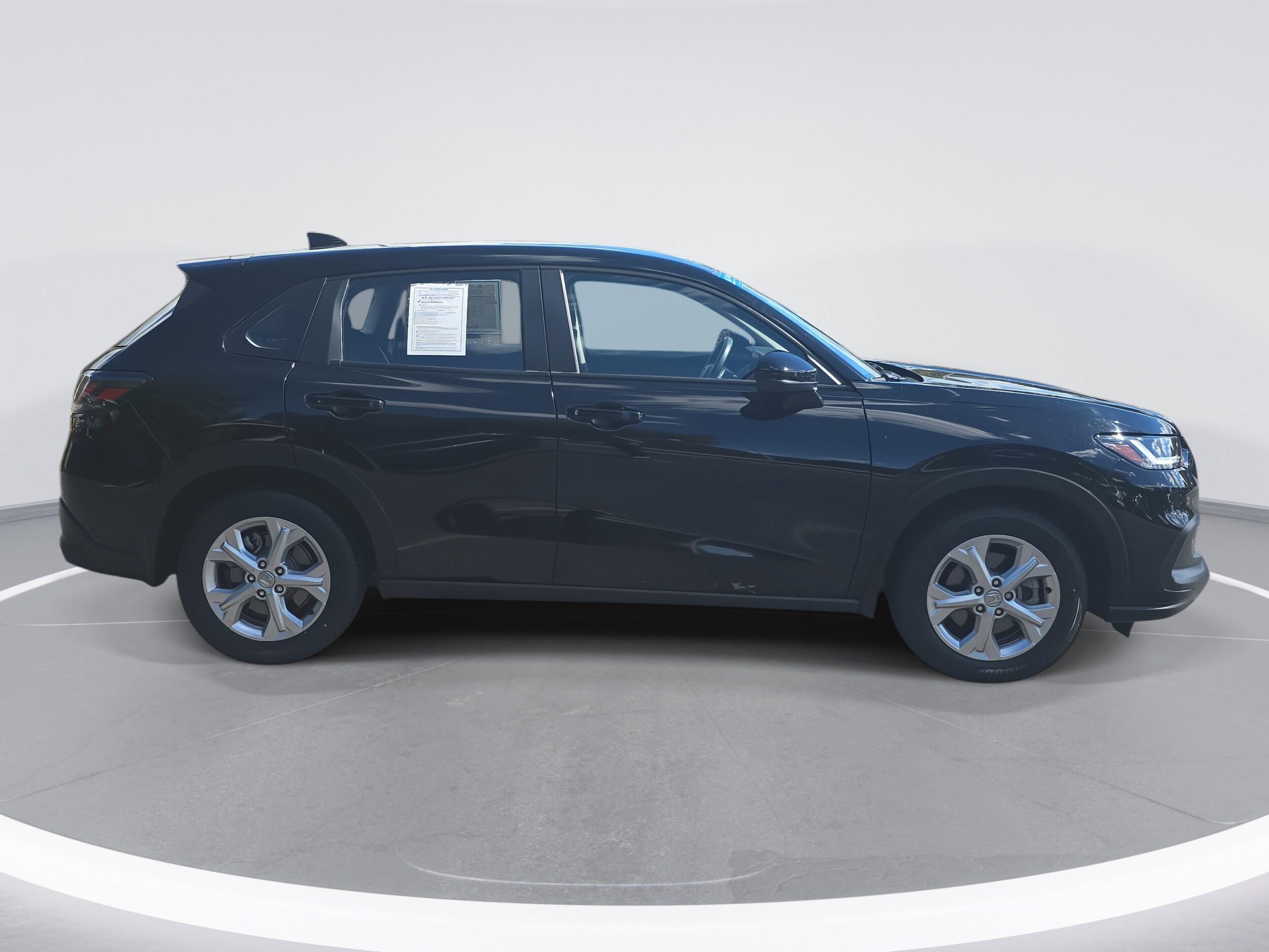 2024 Honda HR-V LX photo 4