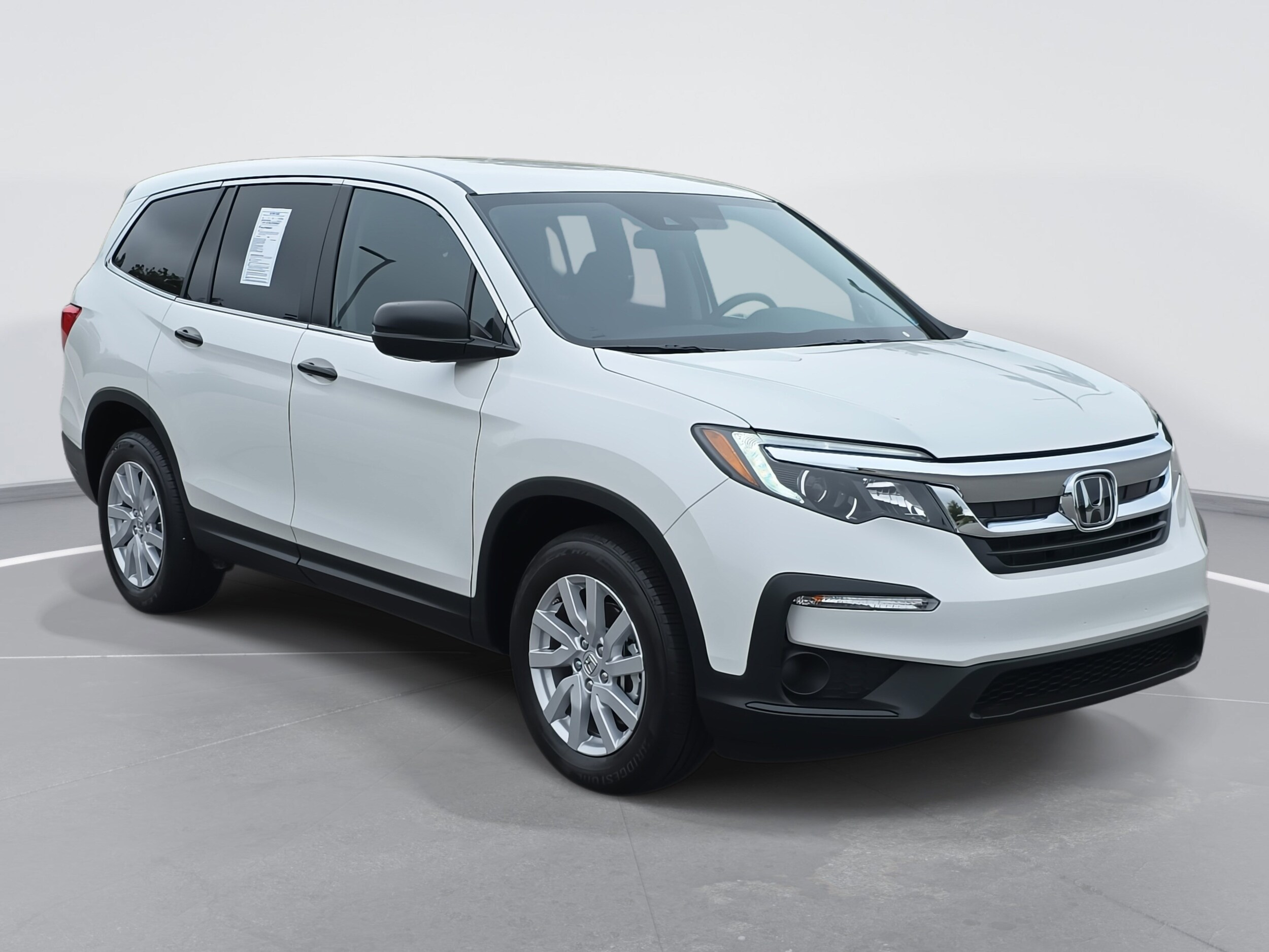 2021 Honda Pilot LX photo 3