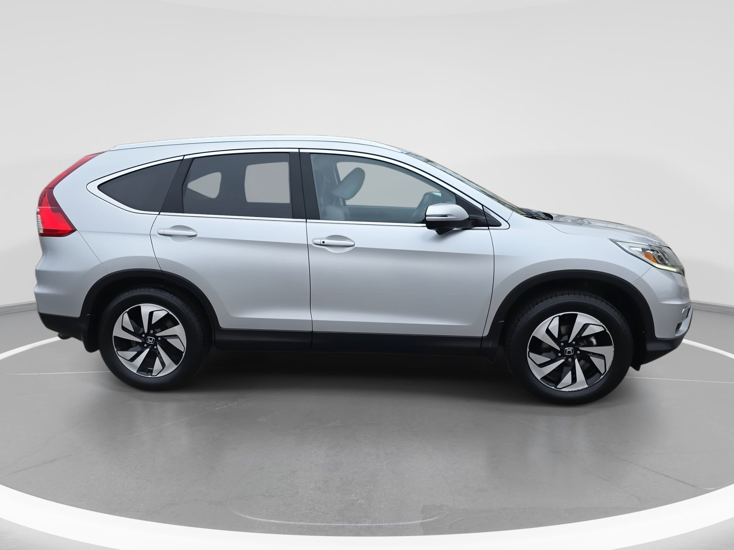 2016 Honda CR-V Touring photo 4