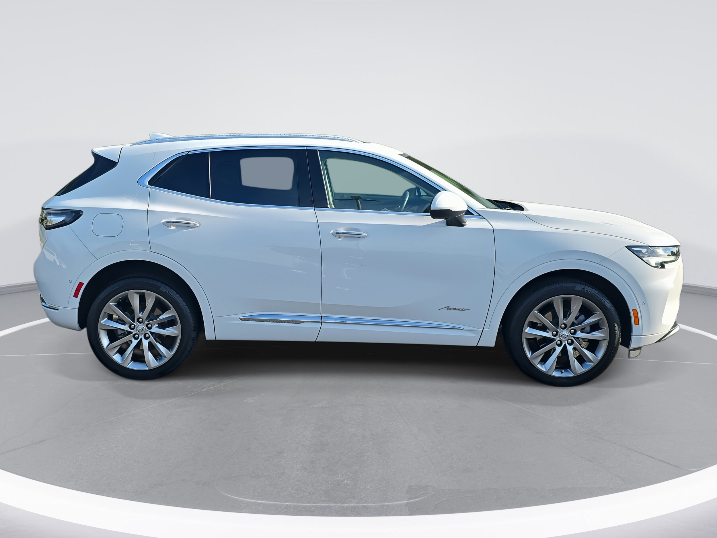 2022 Buick Envision Avenir photo 4