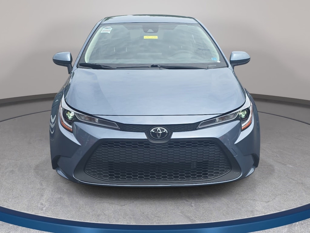 Used 2022 Toyota Corolla LE Sedan