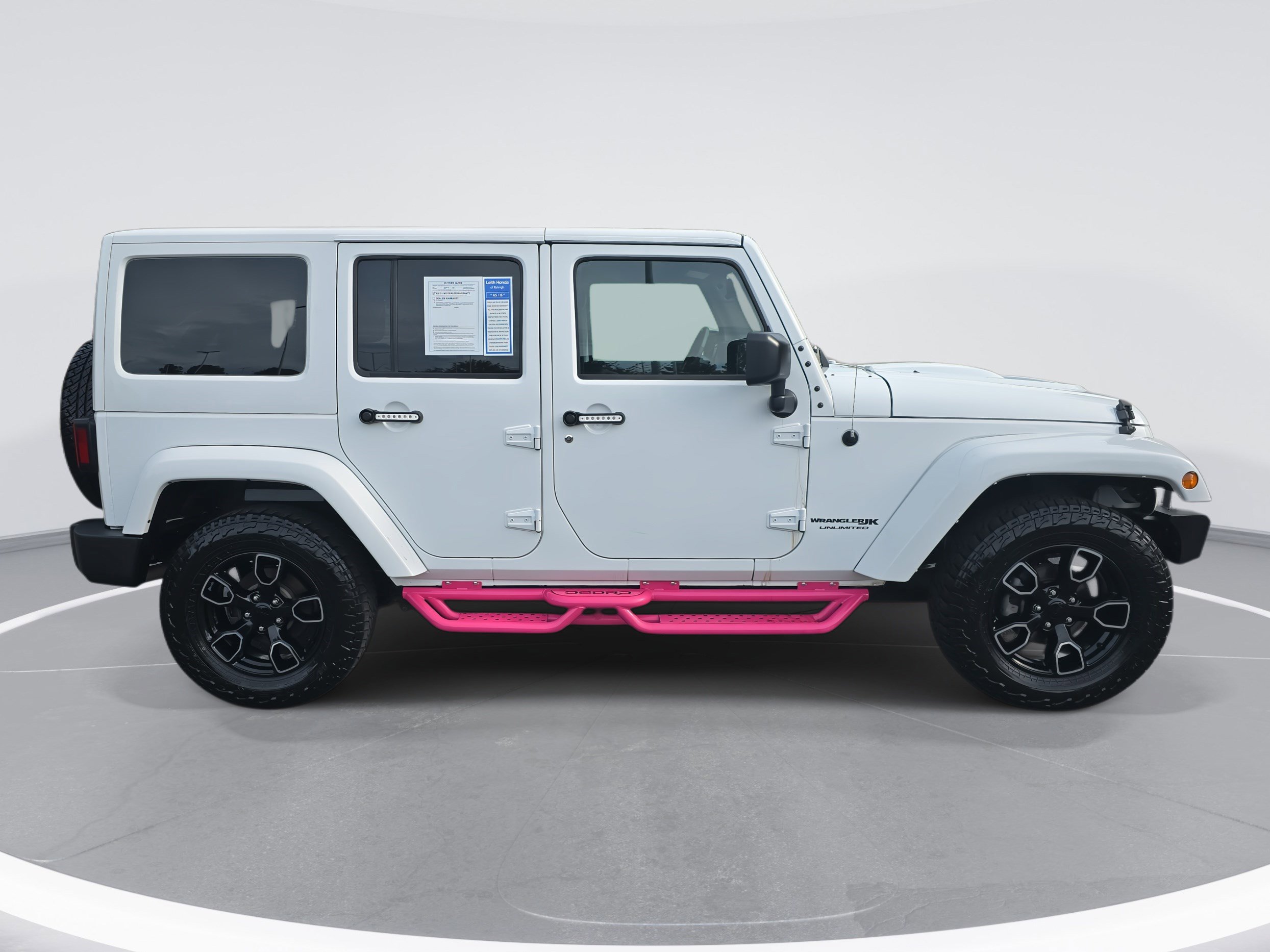 2018 Jeep Wrangler Unlimited Sahara photo 4