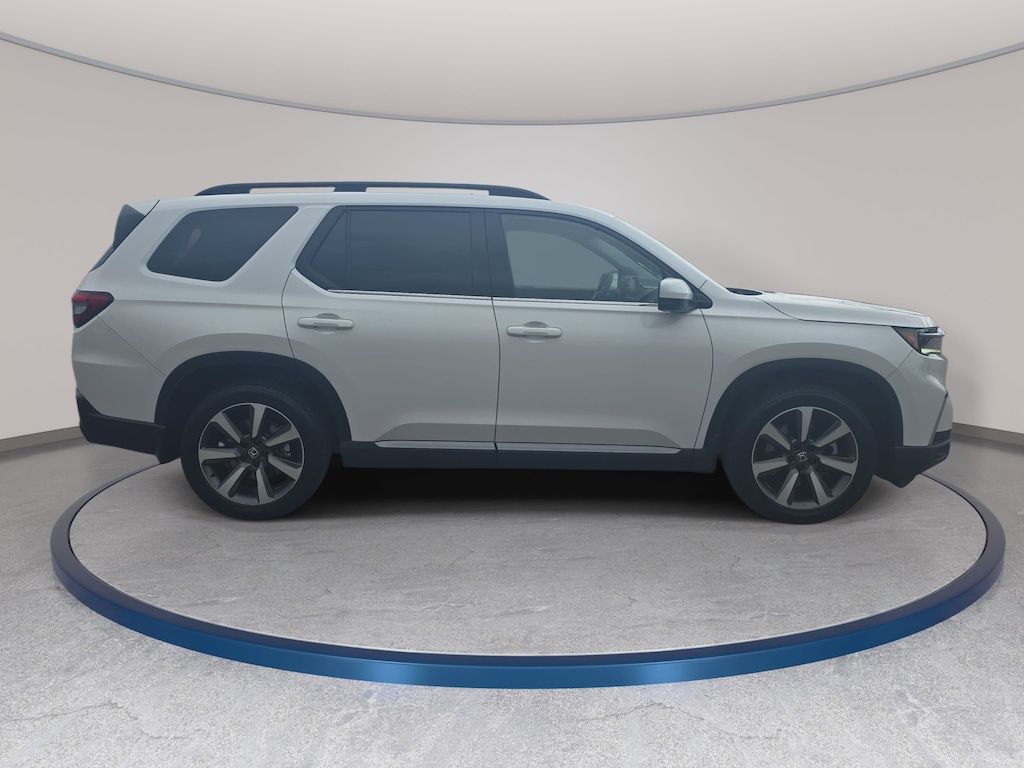 Certified 2025 Honda Pilot Elite SUV