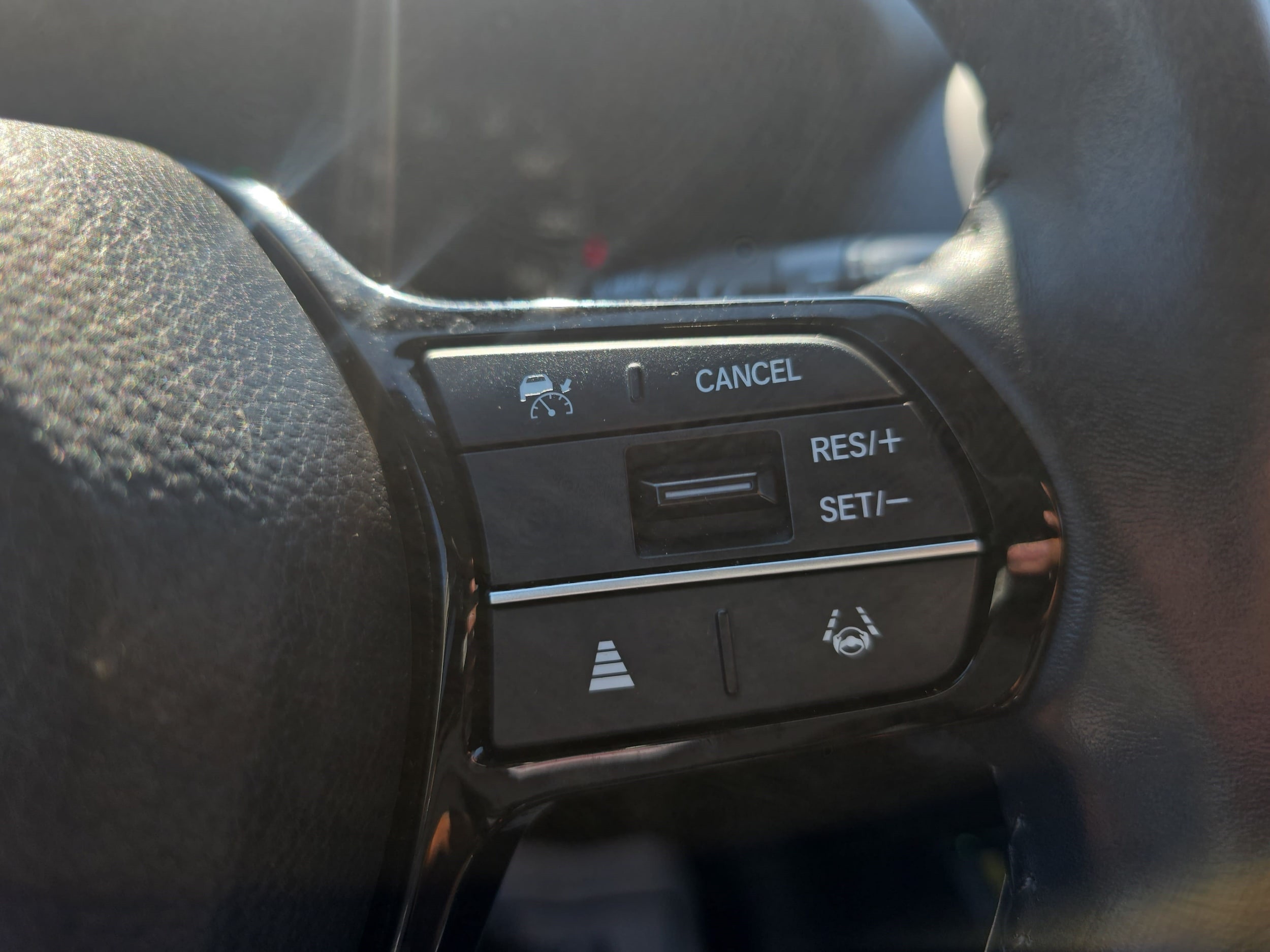 2024 Honda HR-V EX-L - Photo 17