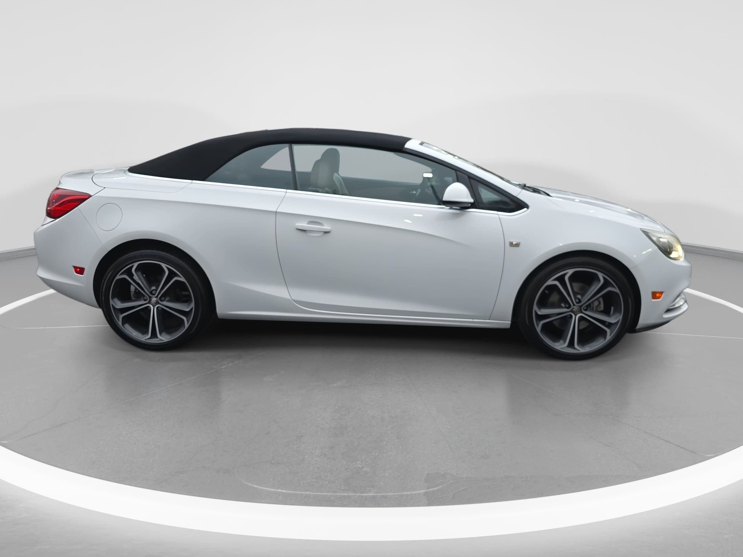 2016 Buick Cascada Premium photo 4