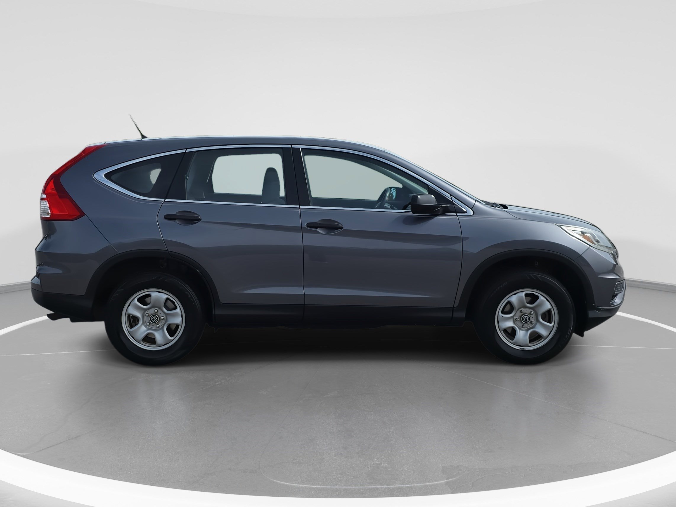 2016 Honda CR-V LX photo 4
