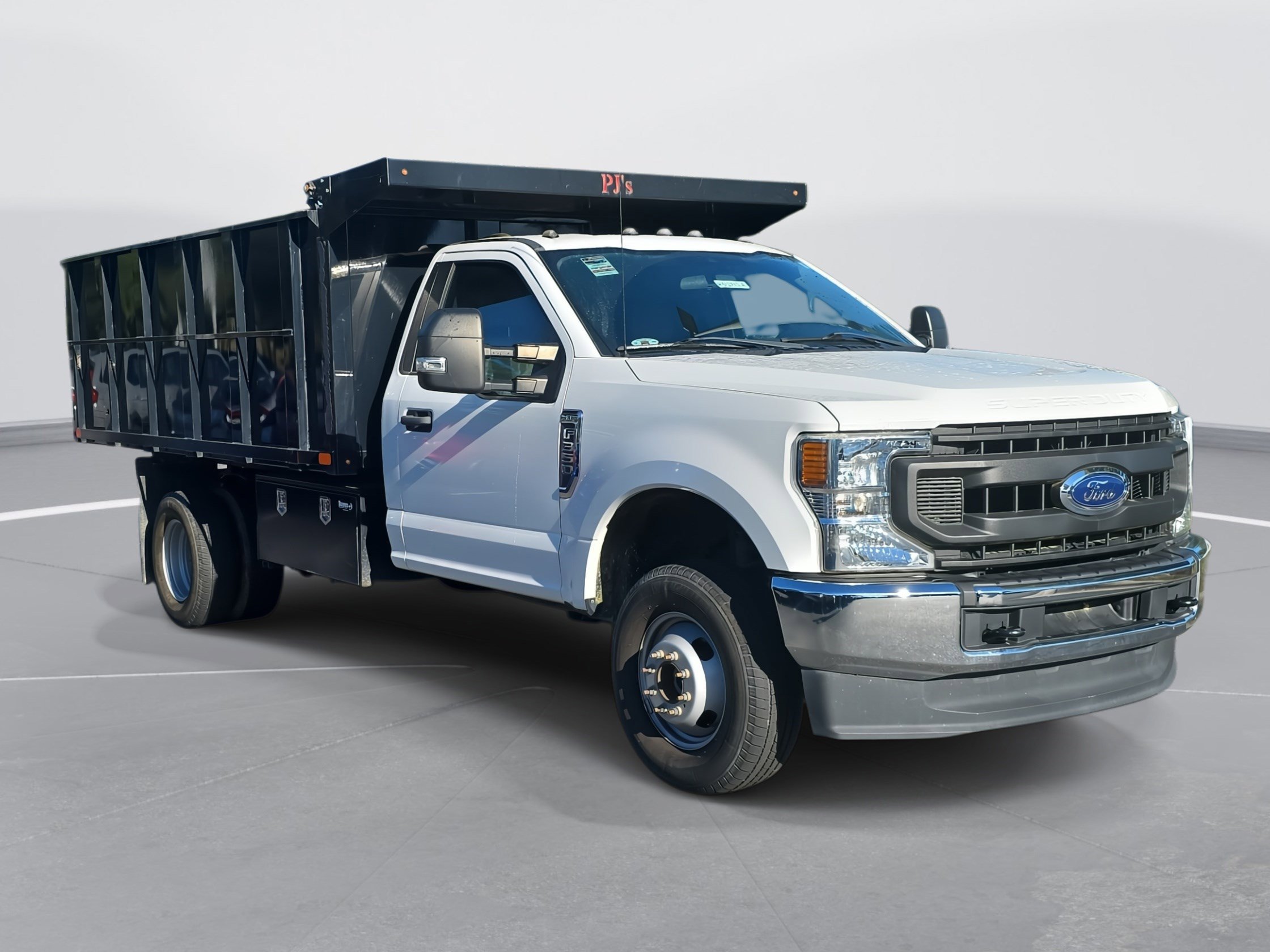 2020 Ford F-350 XL photo 2