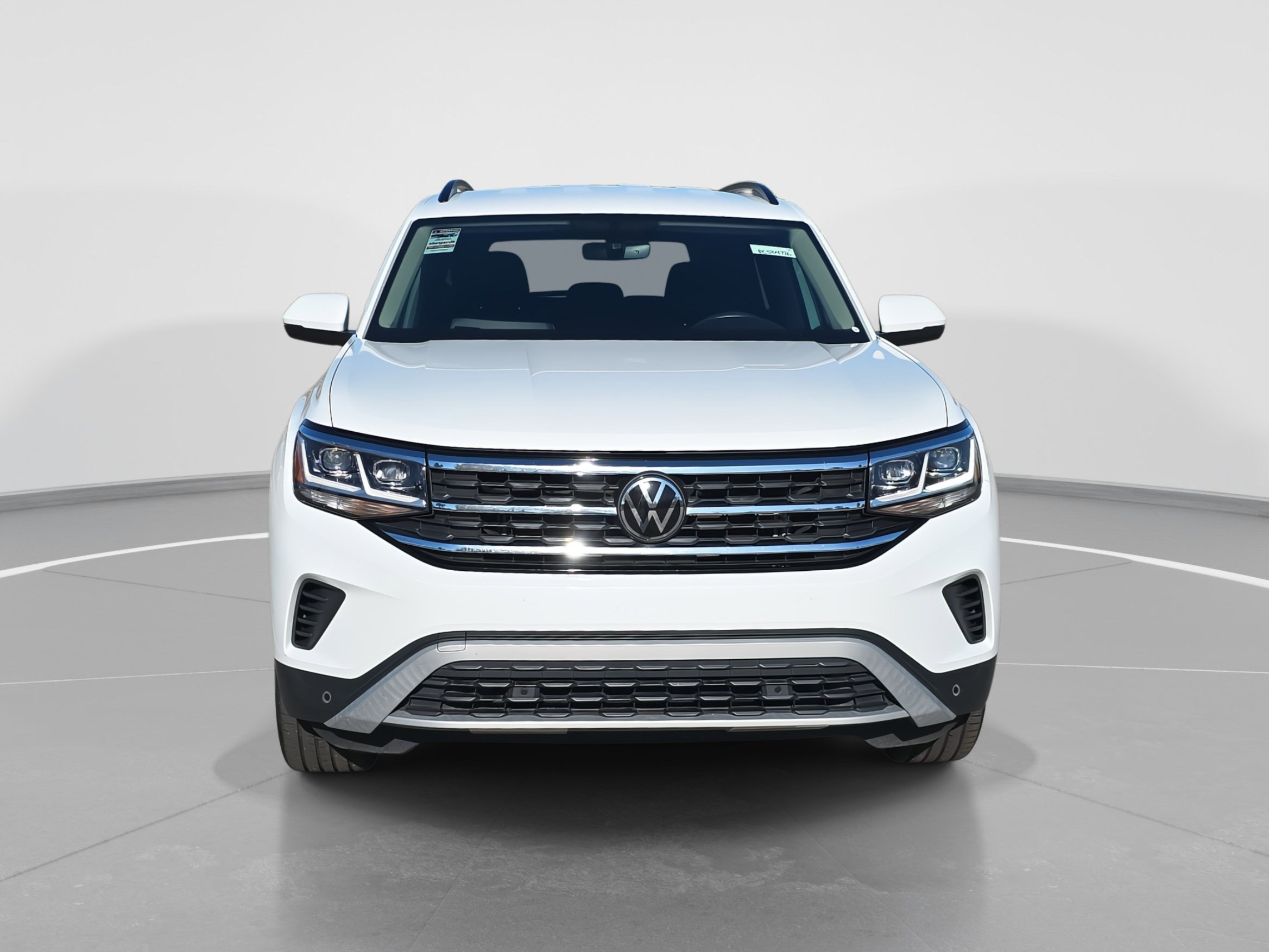2023 Volkswagen Atlas V6 SE Technology photo 2