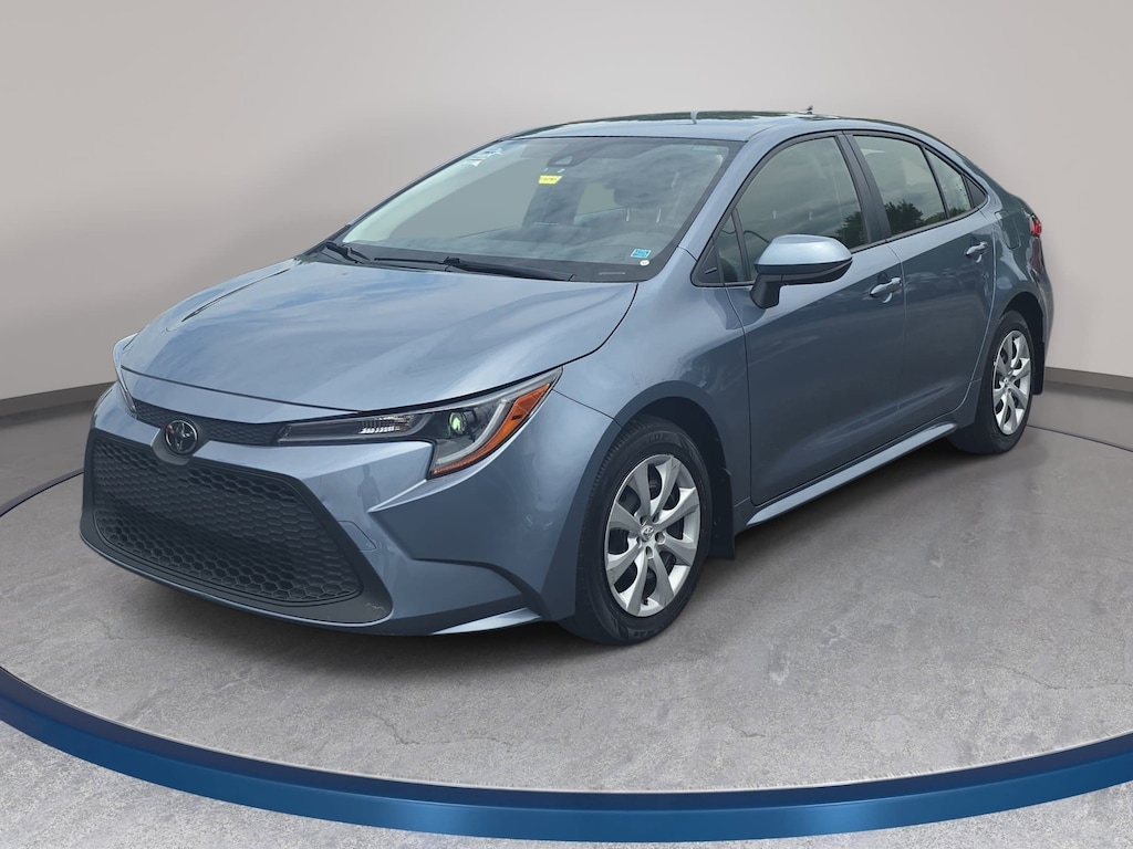 Used 2022 Toyota Corolla LE Sedan