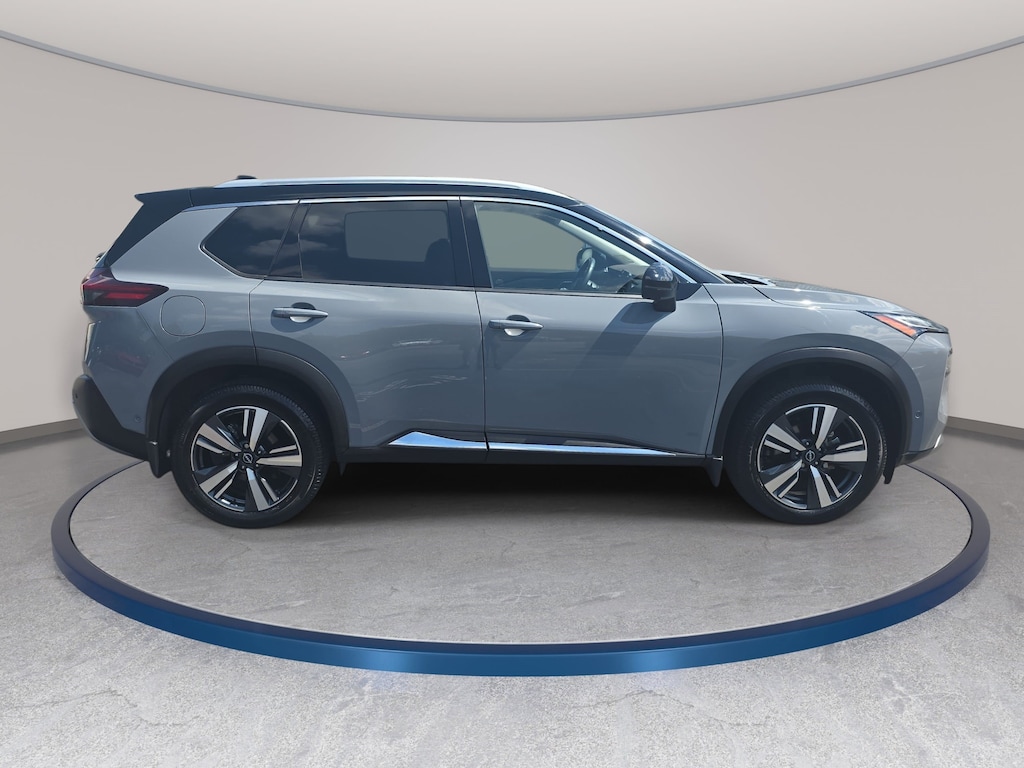 Used 2022 Nissan Rogue Platinum SUV