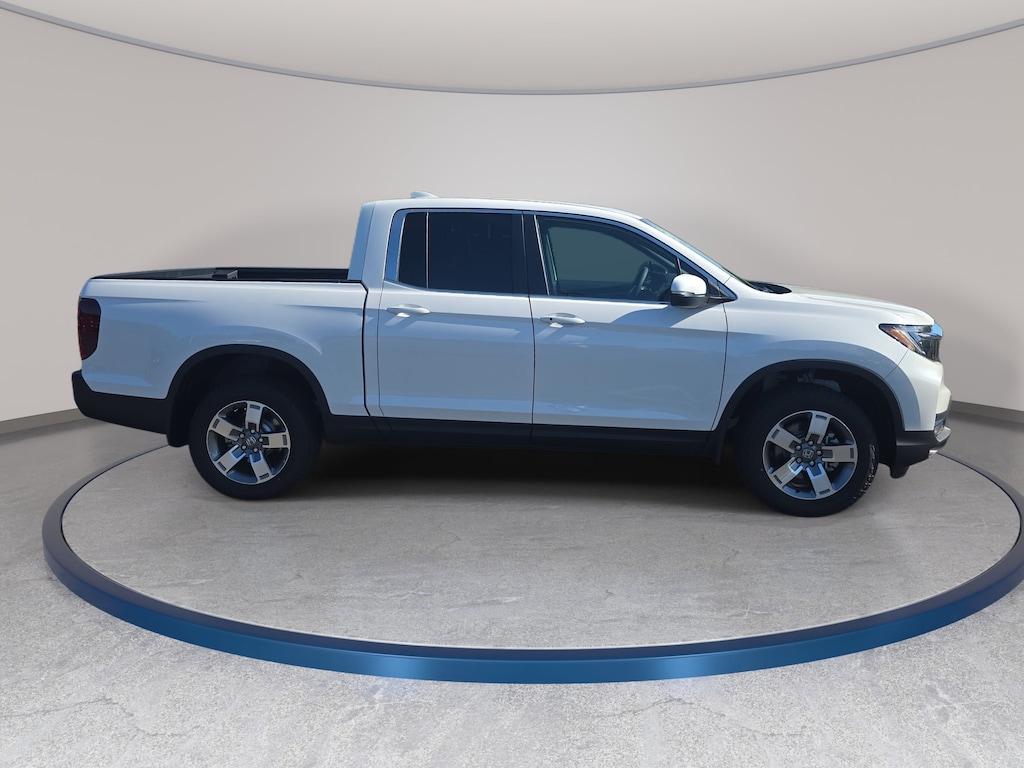 New 2026 Honda Ridgeline RTL Truck Crew Cab