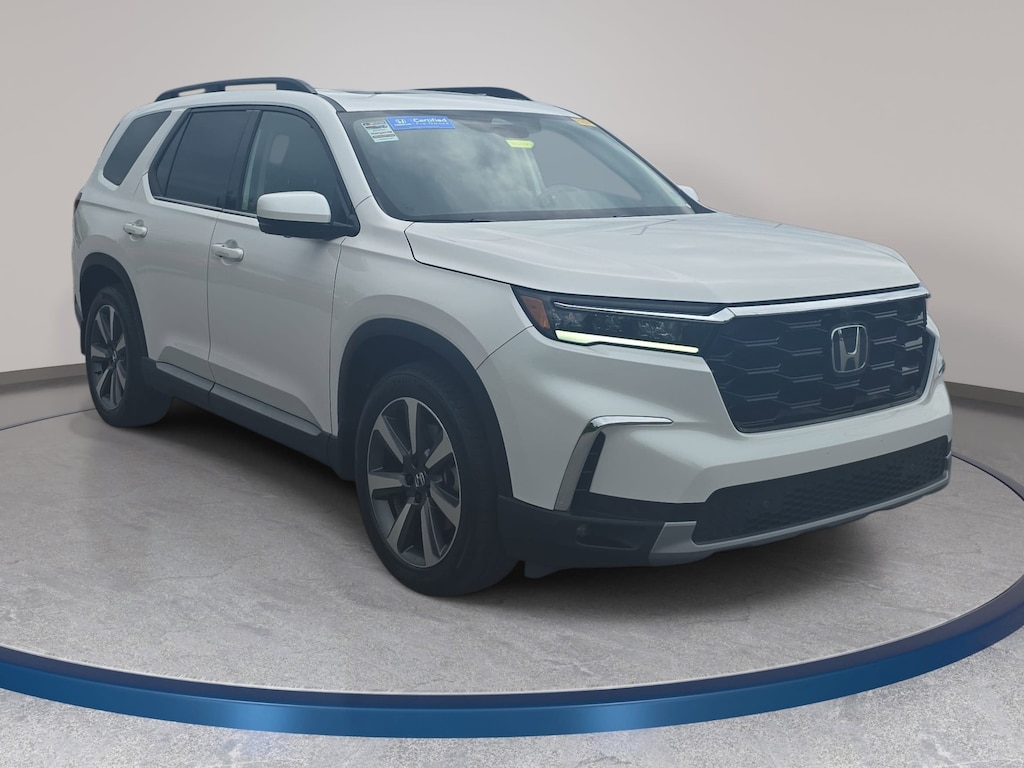 Certified 2025 Honda Pilot Elite SUV