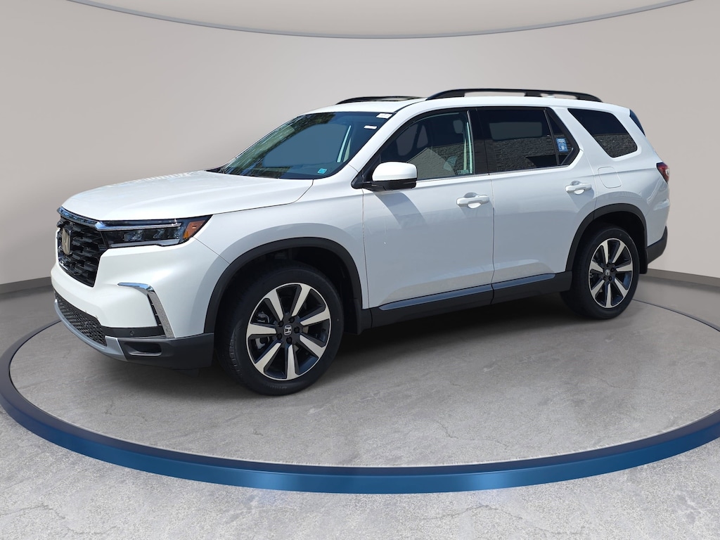 New 2025 Honda Pilot Touring SUV