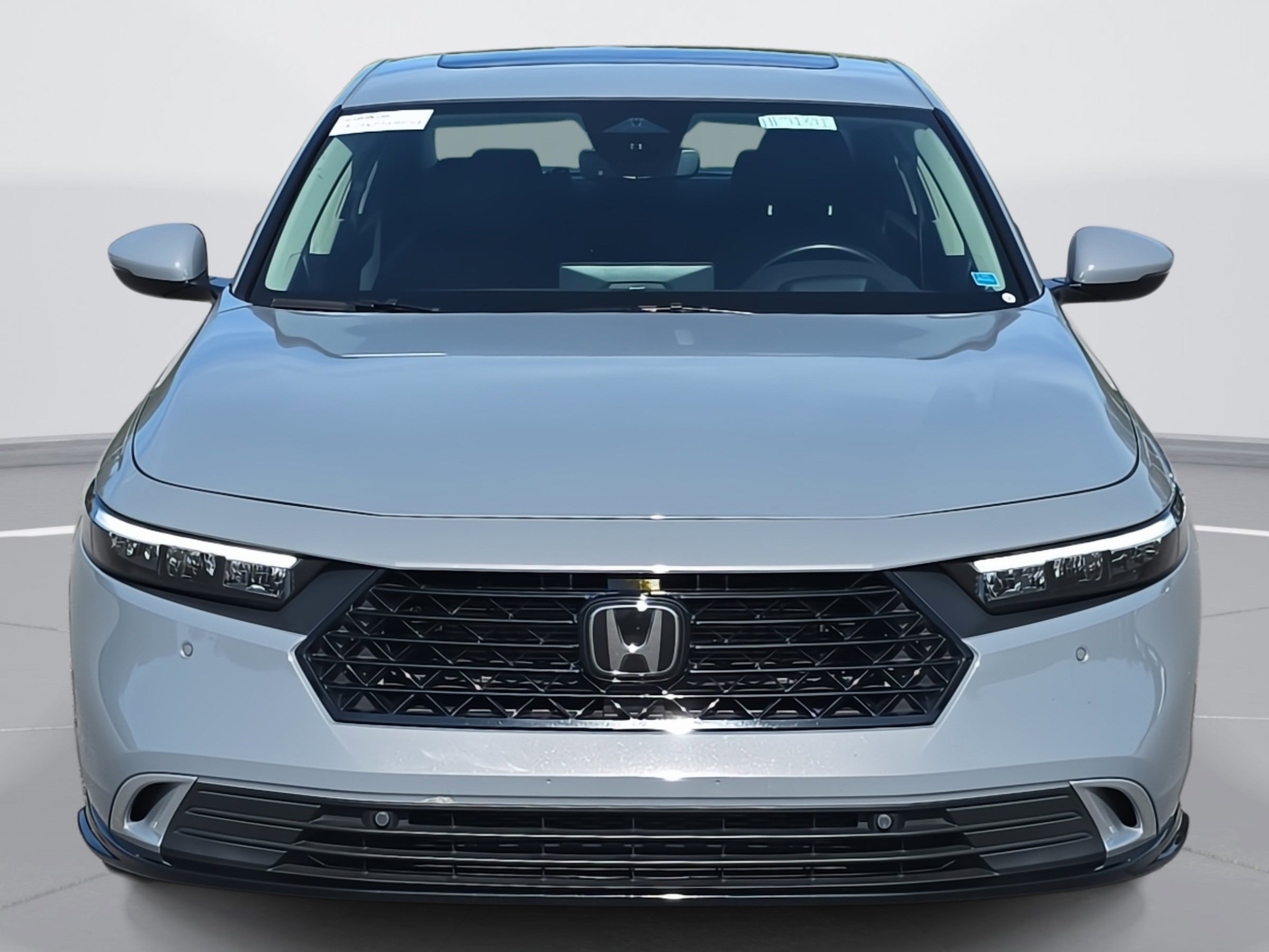 2024 Honda Accord Touring photo 2