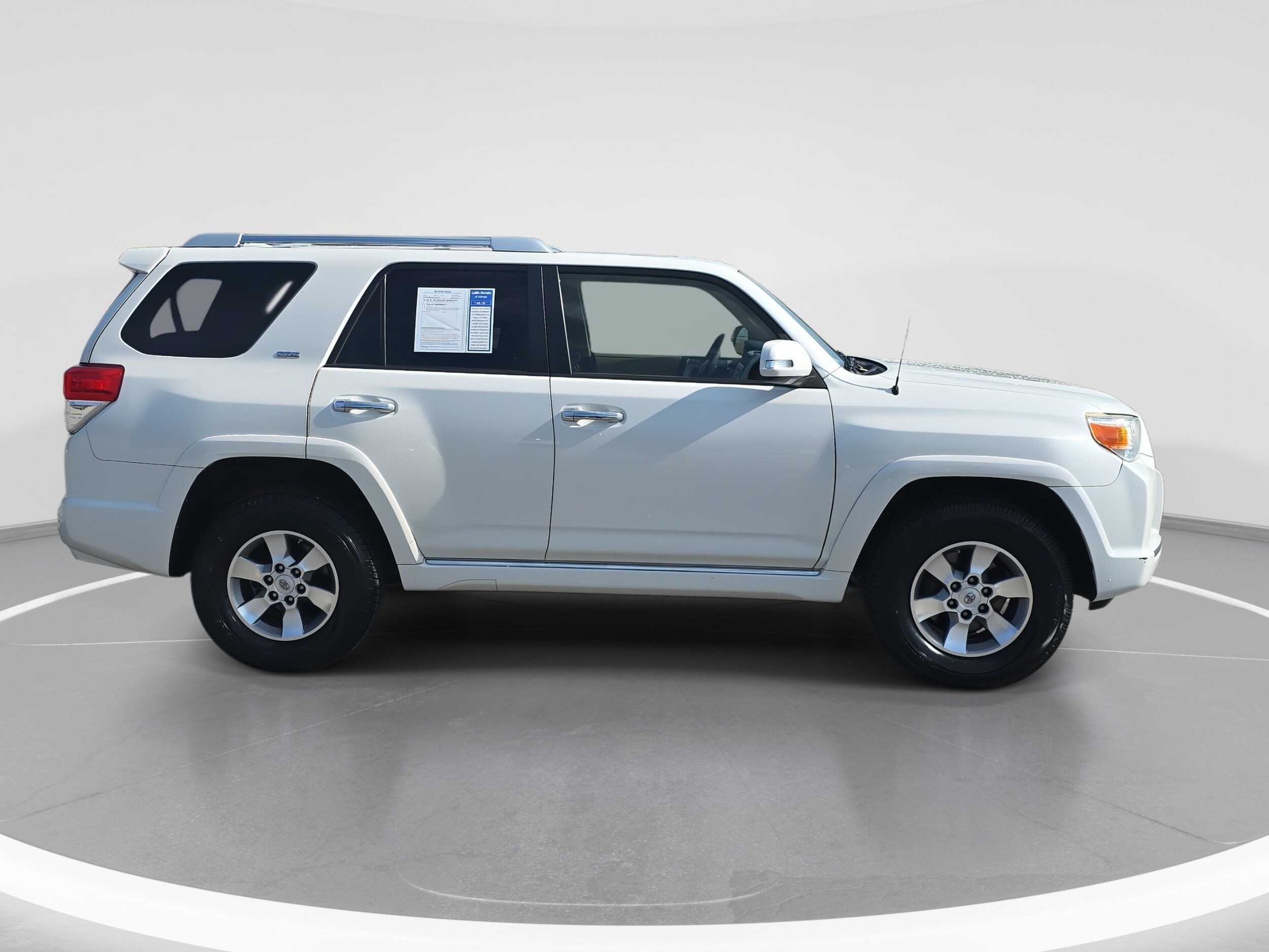2012 Toyota 4Runner SR5 photo 4