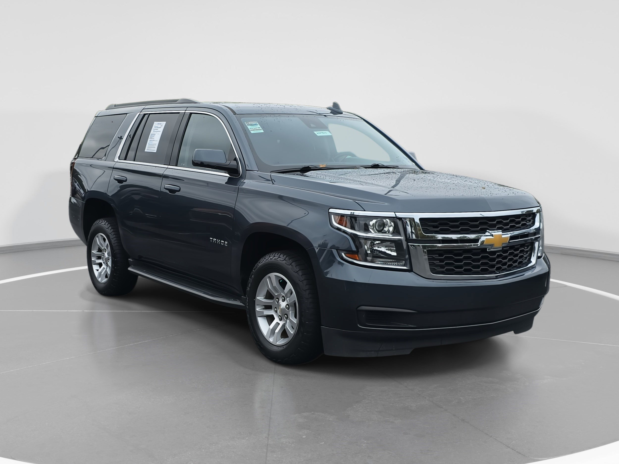 2020 Chevrolet Tahoe LS photo 3