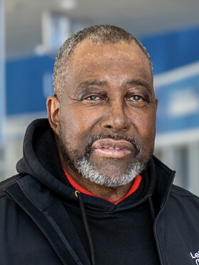 Staff member Reggie Webb from ID_9cc4eb71b5ca