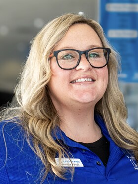 Staff member Heather Knoll from ID_9cc4eb71b5ca