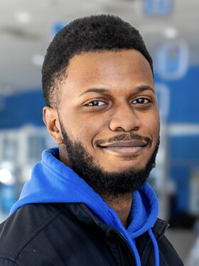 Staff member Austin Yarborough from ID_9cc4eb71b5ca