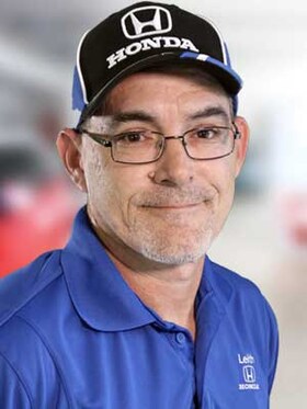 Staff member Brian Thomas from ID_838be106777e