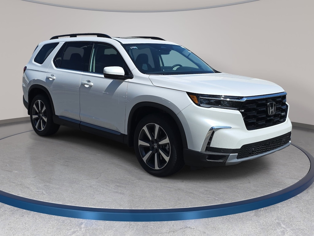 New 2025 Honda Pilot Touring SUV