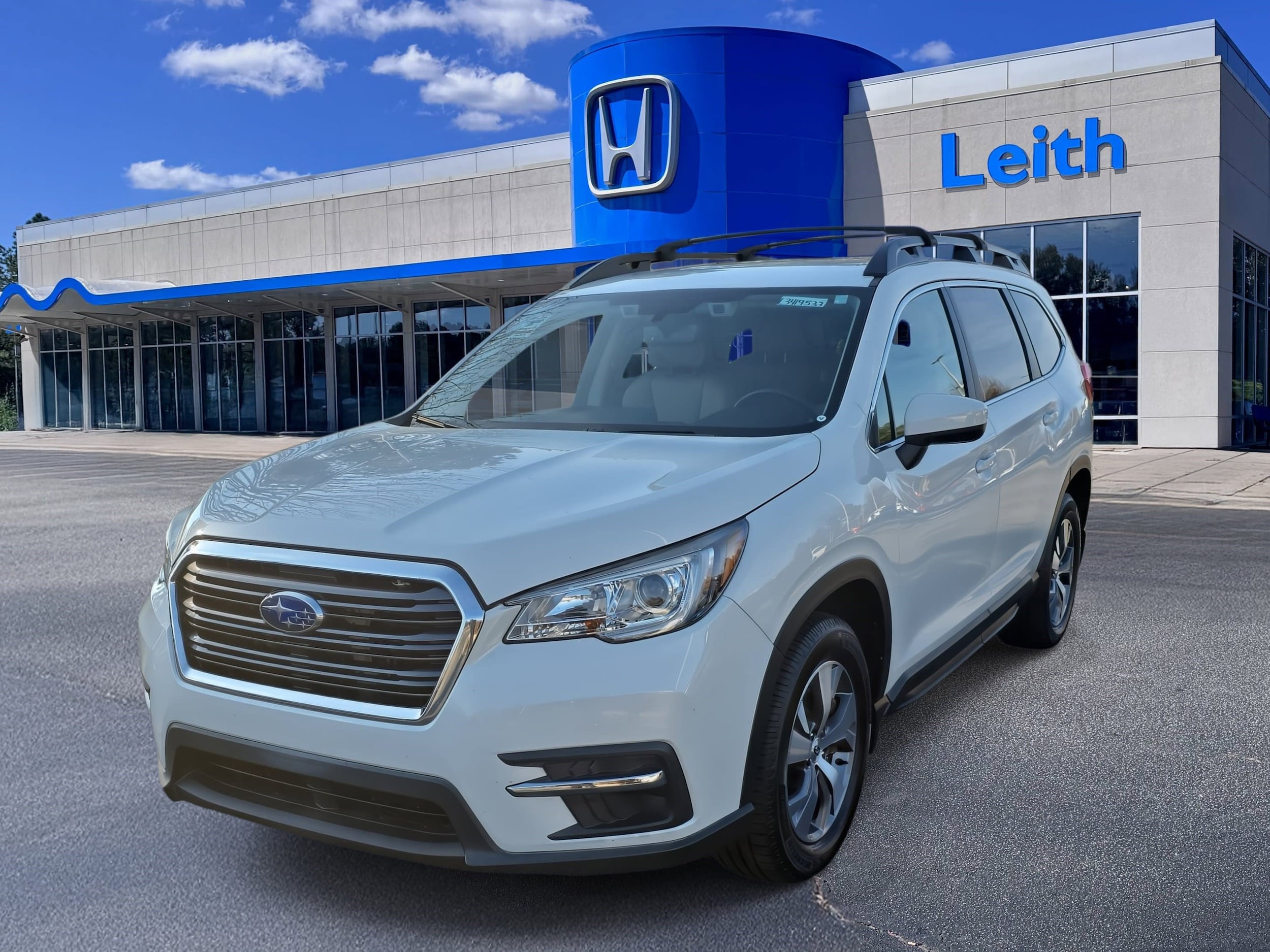 2020 Subaru Ascent Premium's photo